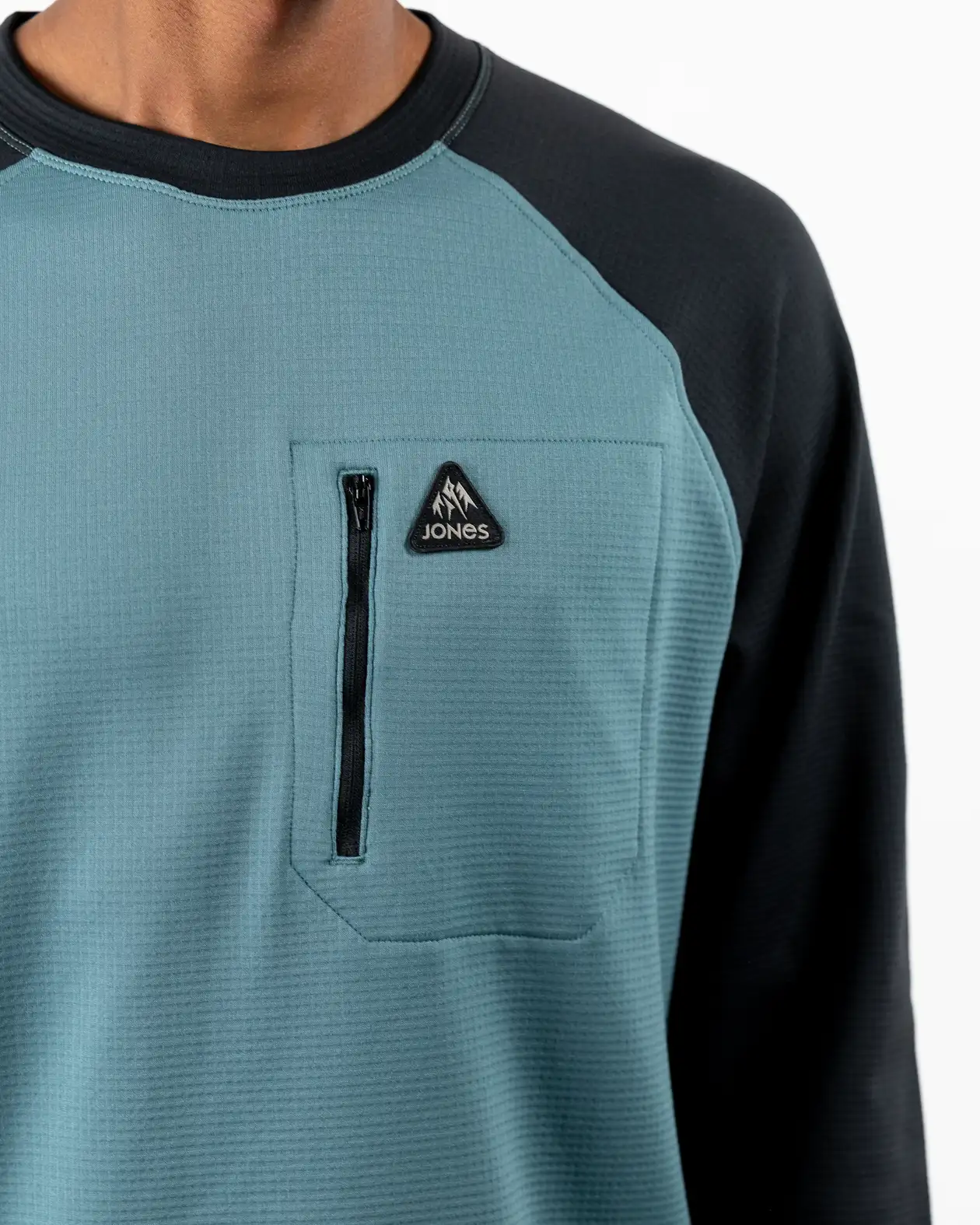 Men’s Flagship Recycled Grid Fleece Crew - Image 9