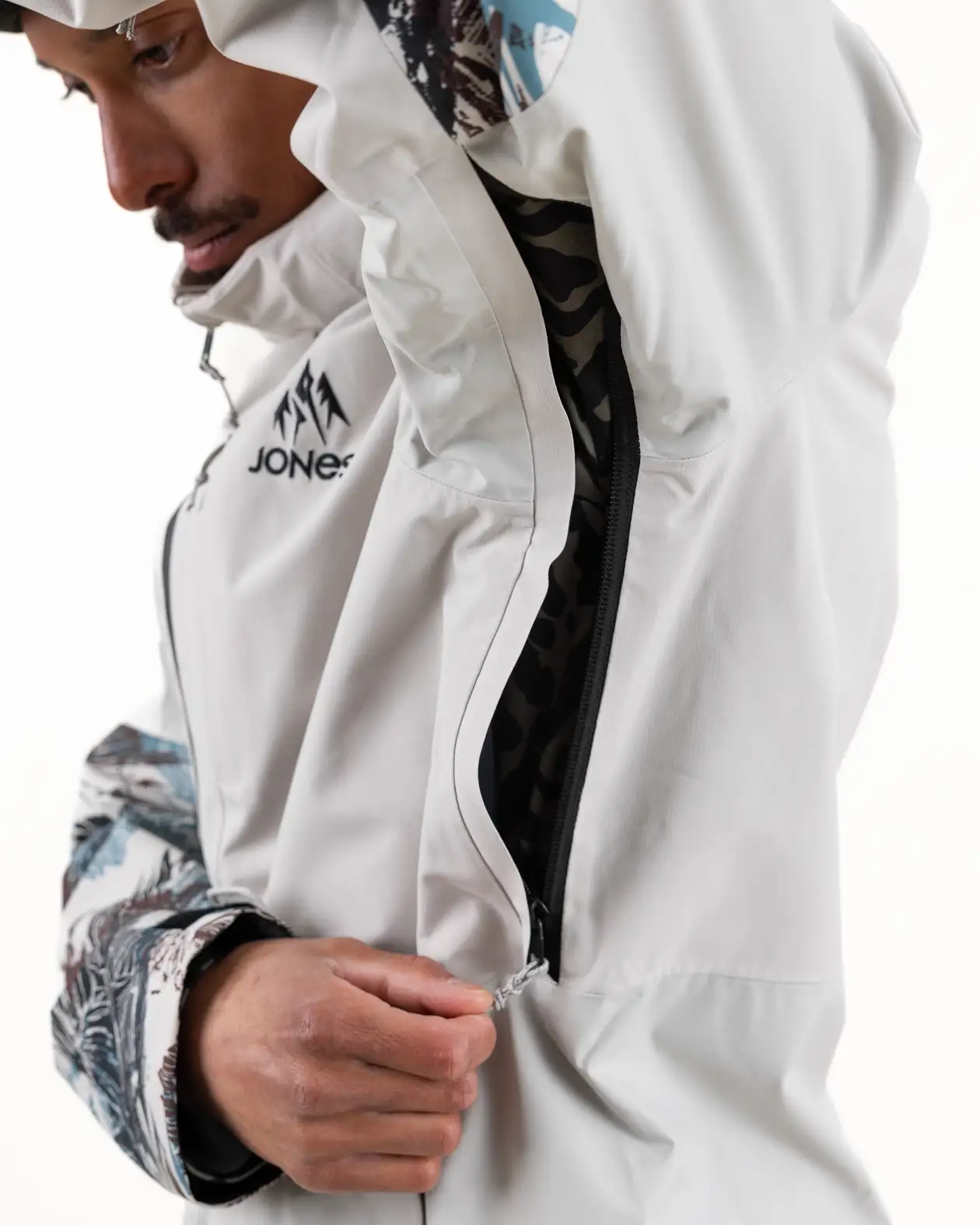 Men’s MTN Surf Recycled Jacket - Image 9