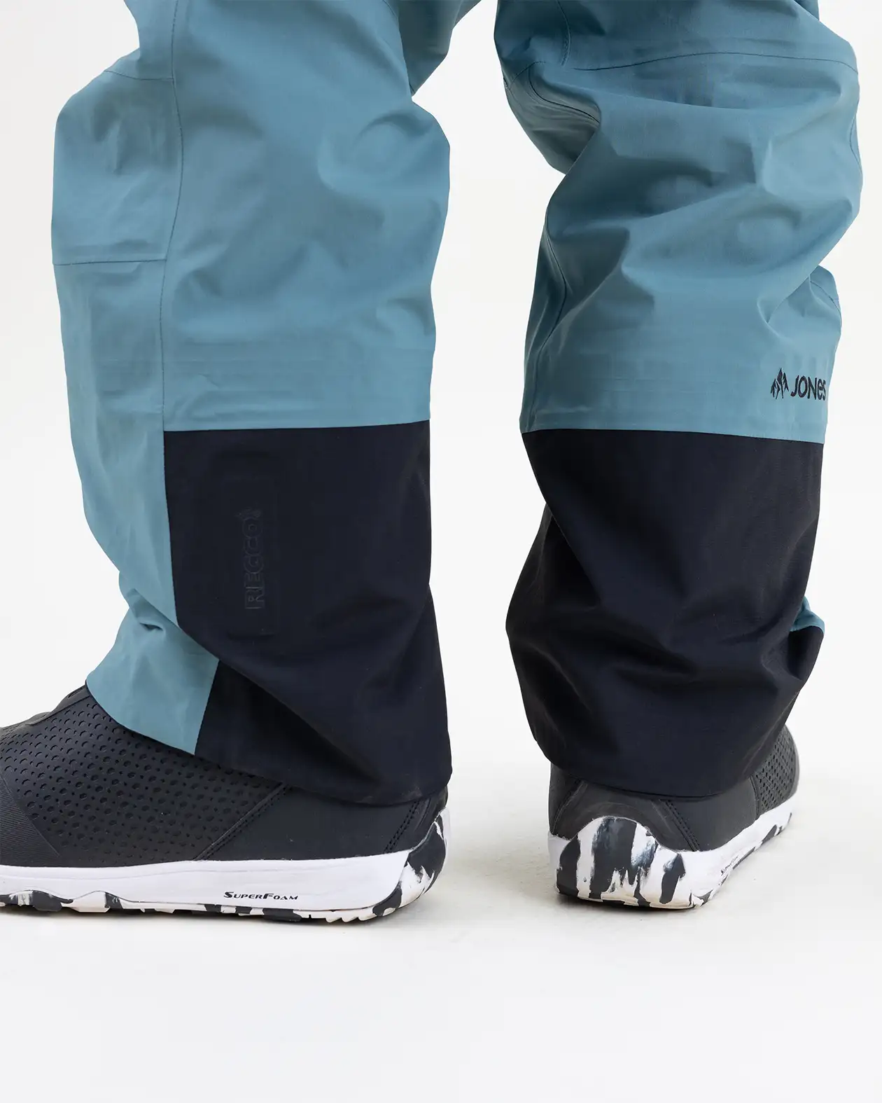 Men’s Shralpinist GORE-TEX ePE Recycled 3L Bibs - Image 17