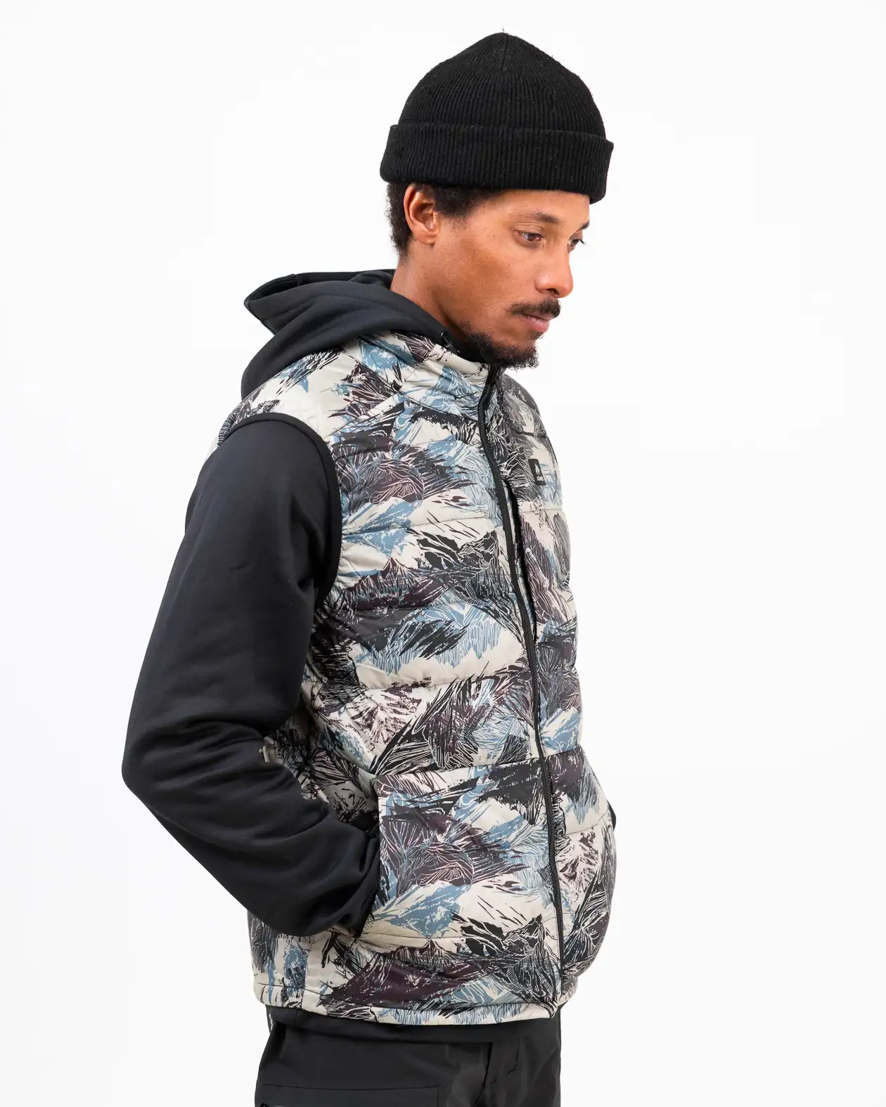 Re-Up Recycled Down Vest - Image 20