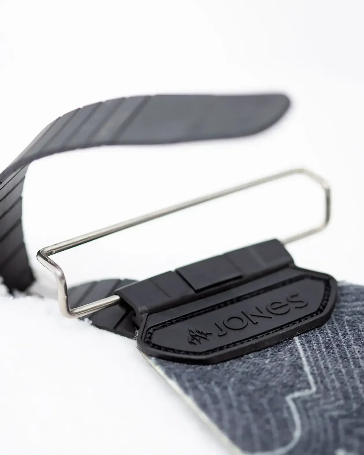 Trim-to-Fit Nomad Pro Splitboard Skins - Image 4