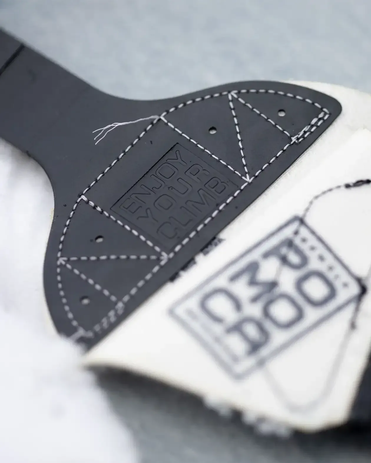 Trim-to-Fit Nomad Splitboard Skins - Image 5