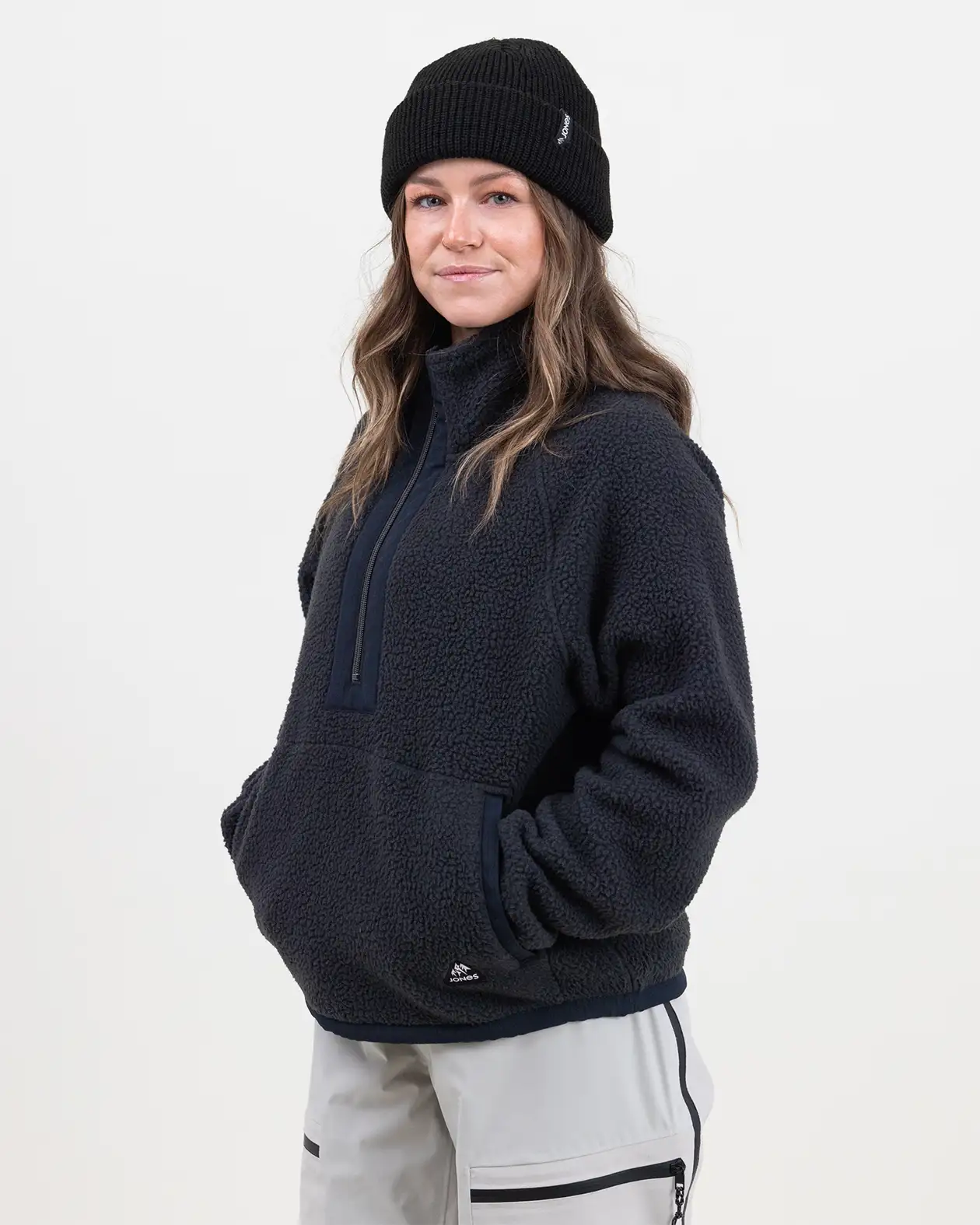 Women’s Campfire Recycled Sherpa Fleece Pullover - Image 3