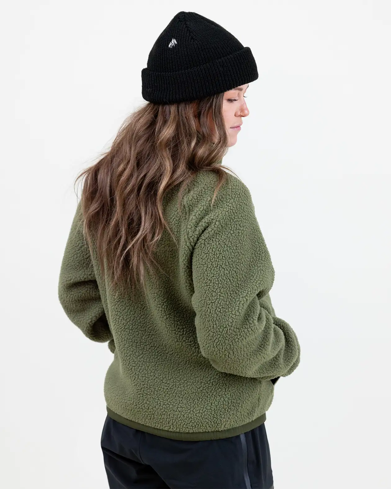 Women’s Campfire Recycled Sherpa Fleece Pullover - Image 8