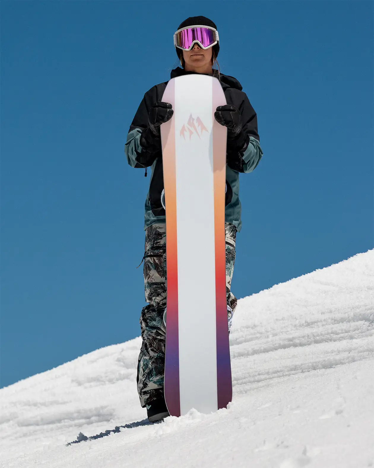 Women's Twin Sister Snowboard - Image 10